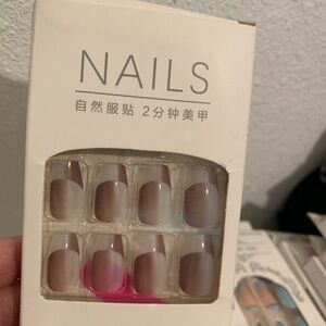 Gradient Press-On Nails
